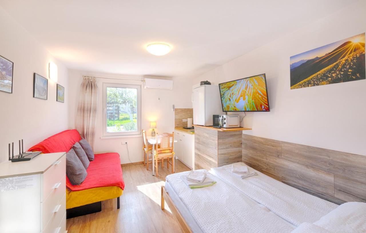 New Studio With Aircon & Free Parking Ljubljana Buitenkant foto